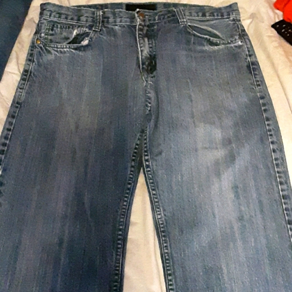 Q blue jeans. 36 x 32